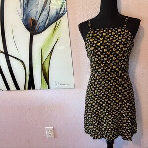Sunflower dress size junior XL